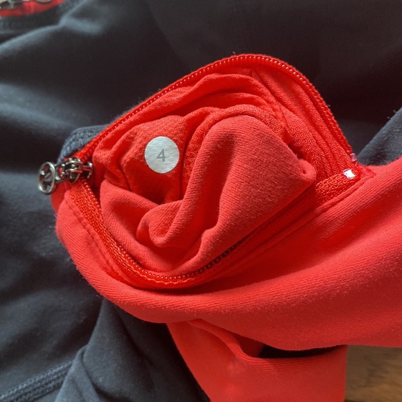 ❤️❤️ LULULEMON ICE QUEEN PANT-LOVE RED/BLACK-4❤️❤️ - Picture 14 of 16
